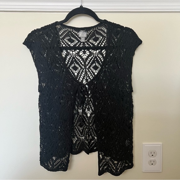 Converse Sweaters - Converse All Star Cap Sleeve Lace Cardigan